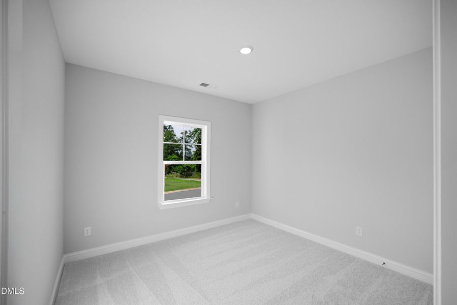 SUN_Everlee_Pic_LandrumIII_Bed4_2of3