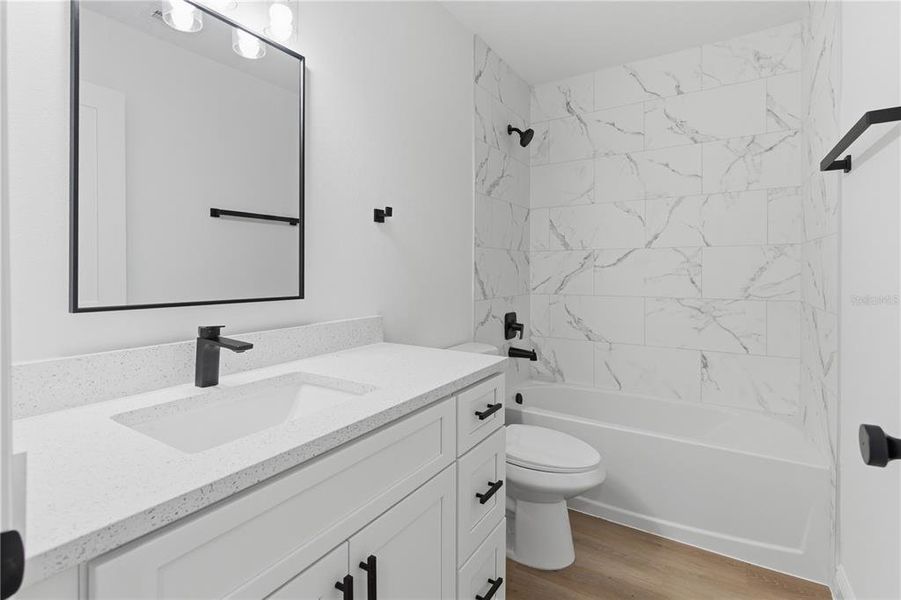 Furnished interior view inside a new home in , Altamonte Springs (Image 8).