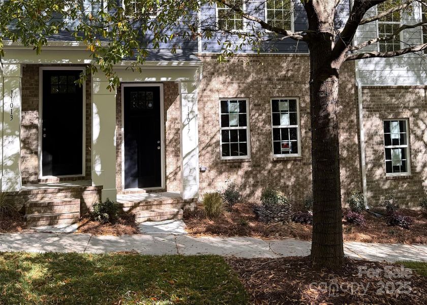 Exterior details and patio area of a home in Vanguard at Vermillion, Huntersville (Image 2).
