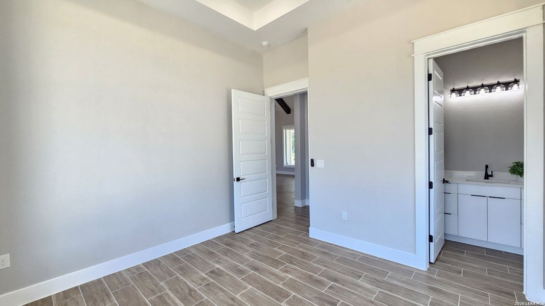 Spacious, unfurnished interior of a new home in , Adkins (Image 25).