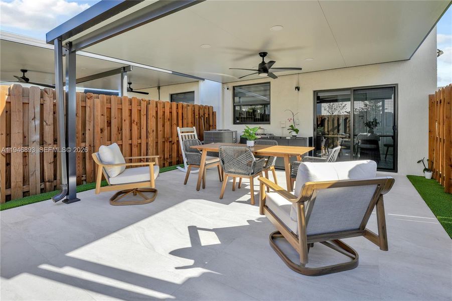 Exterior details and patio area of a home in , Homestead (Image 4).