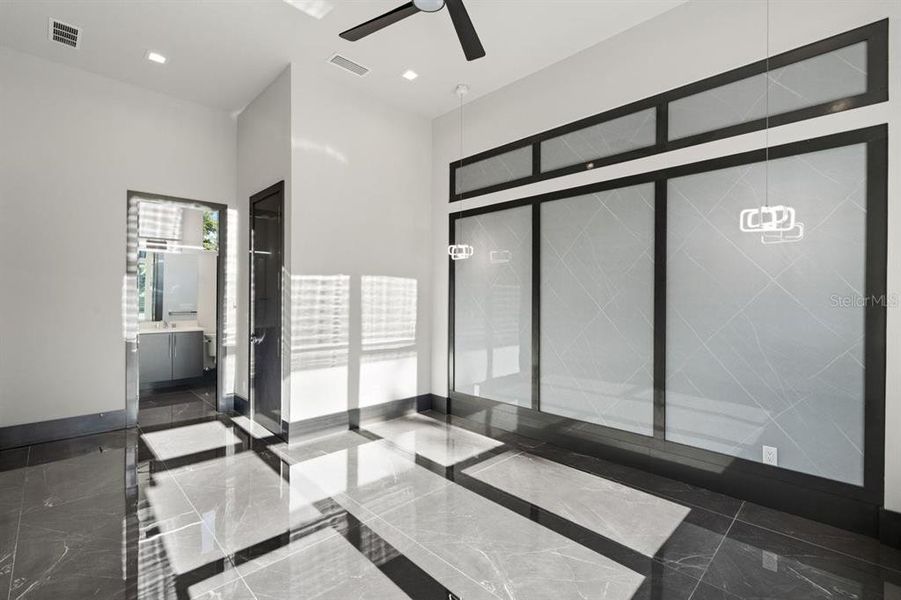 Spacious, unfurnished interior of a new home in , Ormond Beach (Image 23).