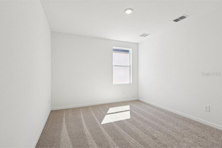 Spacious, unfurnished interior of a new home in Northlake Traditional, Winter Garden (Image 28). Spacious, unfurnished interior of a new home in Northlake Traditional, Winter Garden (Image 28).