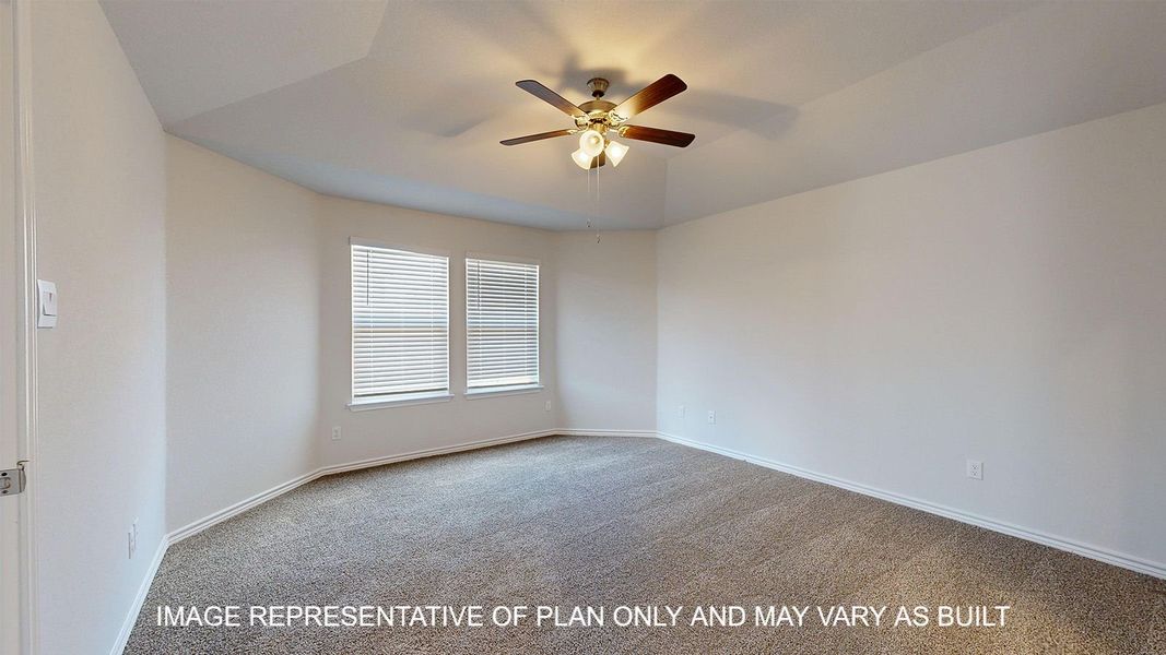 Spacious, unfurnished interior of a new home in Three Creeks - Colt Creek, Belton (Image 24).