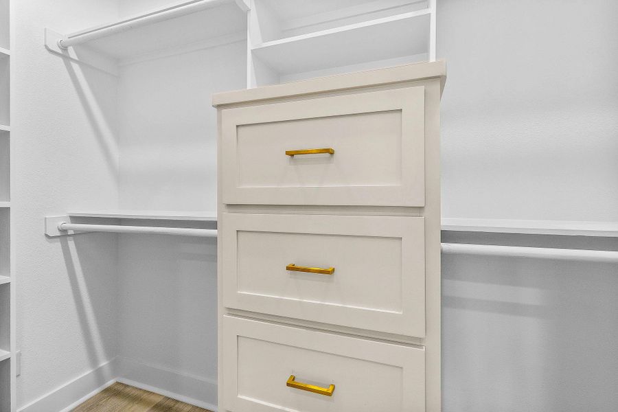 Close-up of interior finishes inside a home in , Onalaska (Image 21).