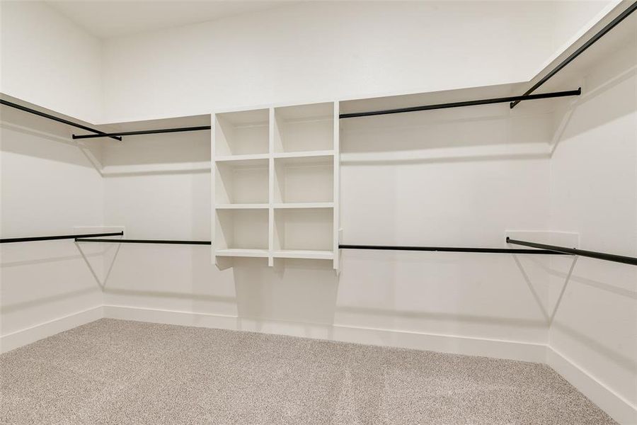 Image 38 of a home in Lincoln Pointe. Image 38 of a home in Lincoln Pointe.