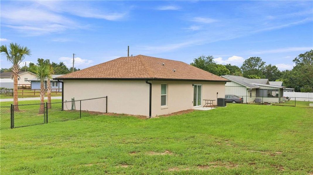 Exterior details and patio area of a home in , Ocala (Image 21).