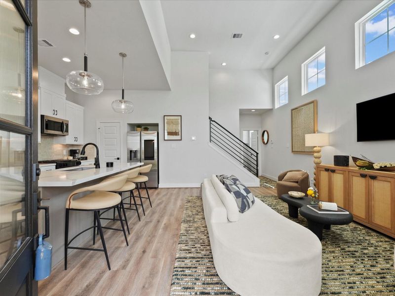 Furnished interior view inside a new home in Uptown District, Houston (Image 8).
