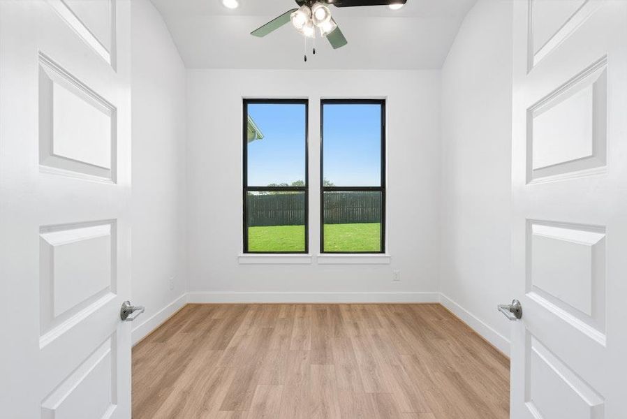 Spacious, unfurnished interior of a new home in Riverstone, Georgetown (Image 33). Spacious, unfurnished interior of a new home in Riverstone, Georgetown (Image 33).