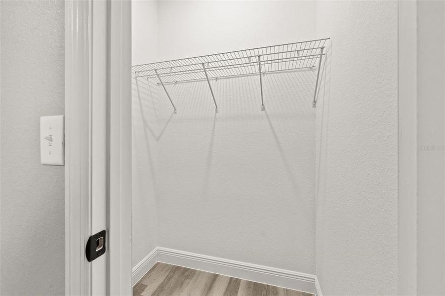 Spacious, unfurnished interior of a new home in , Williston (Image 25).