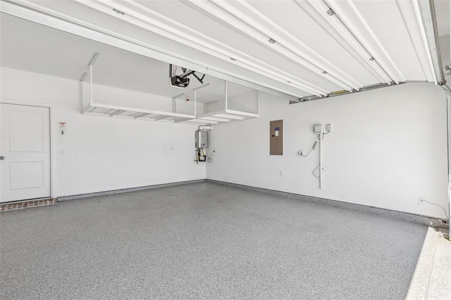 Spacious, unfurnished interior of a new home in Shaded Tree, McKinney (Image 22). Spacious, unfurnished interior of a new home in Shaded Tree, McKinney (Image 22).