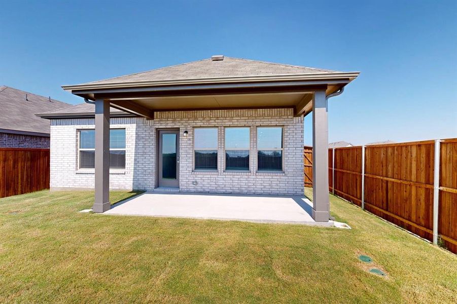Exterior details and patio area of a home in Meadow Park, Ponder (Image 4). Exterior details and patio area of a home in Meadow Park, Ponder (Image 4).