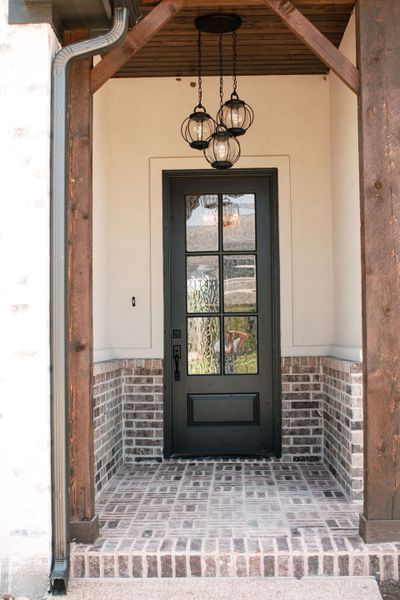 Representative exterior details of a home built from the The Julia by Reece Homes in Oakmont, Bryan (Image 3).