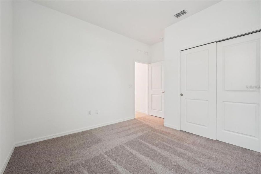 Spacious, unfurnished interior of a new home in Village at Windsor Reserve, Eagle Lake (Image 34). Spacious, unfurnished interior of a new home in Village at Windsor Reserve, Eagle Lake (Image 34).