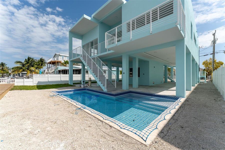 Exterior details and patio area of a home in , Key Largo (Image 33).