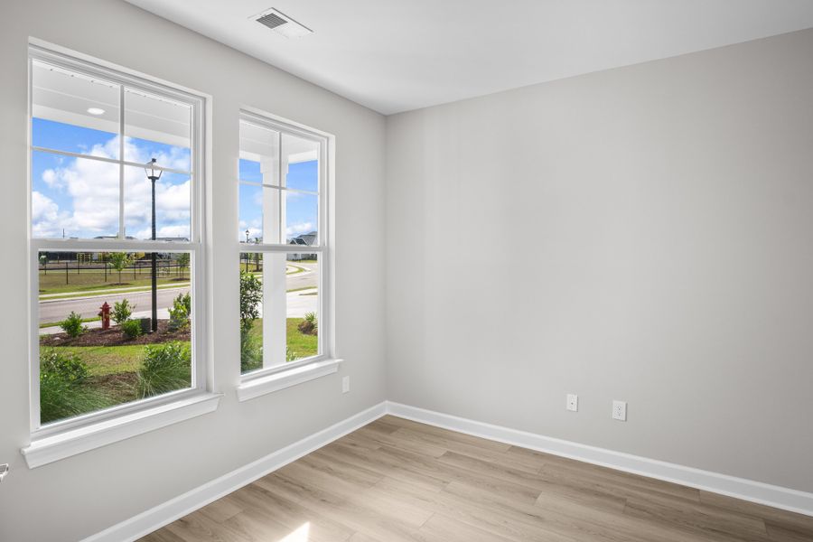 Spacious, unfurnished interior of a new home in Traditions at Carolina Forest, Myrtle Beach (Image 13). Spacious, unfurnished interior of a new home in Traditions at Carolina Forest, Myrtle Beach (Image 13).