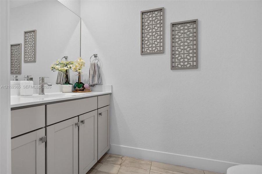 Image 43 of a home in .