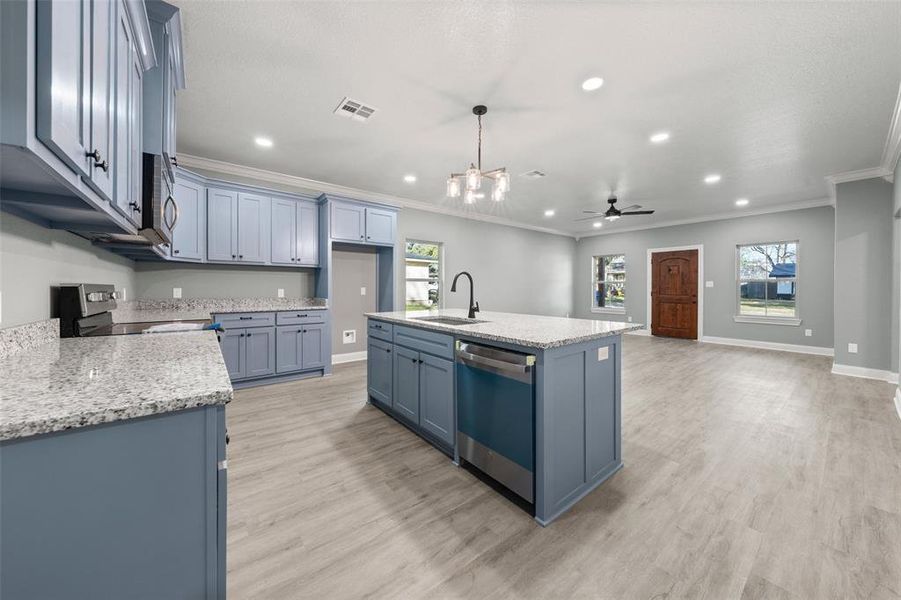 Furnished interior view inside a new home in , Waco (Image 5).