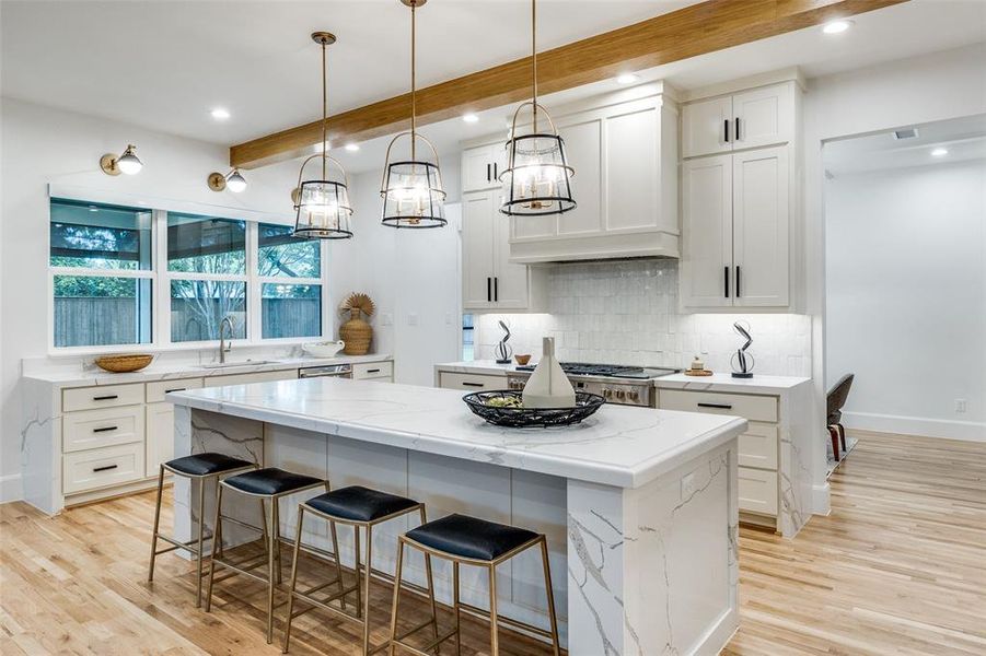 Furnished interior view inside a new home in , Dallas (Image 24).