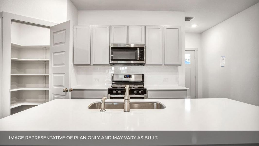 Furnished interior view inside a new home in Rosenbusch Ranch, Leander (Image 5).