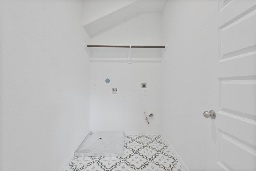 Image 9 of a home in Kings Mill. Image 9 of a home in Kings Mill.