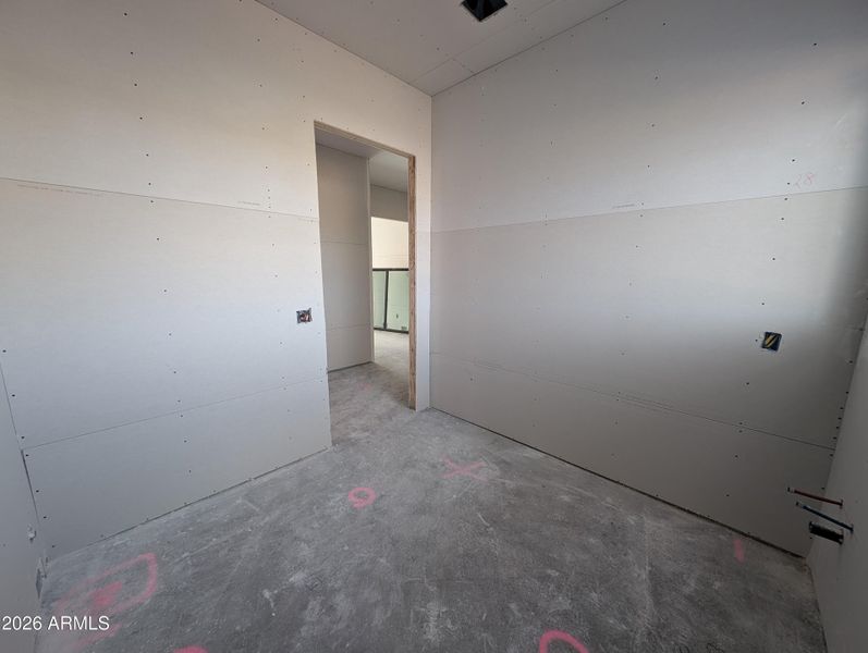 PXL_20260126_182330638