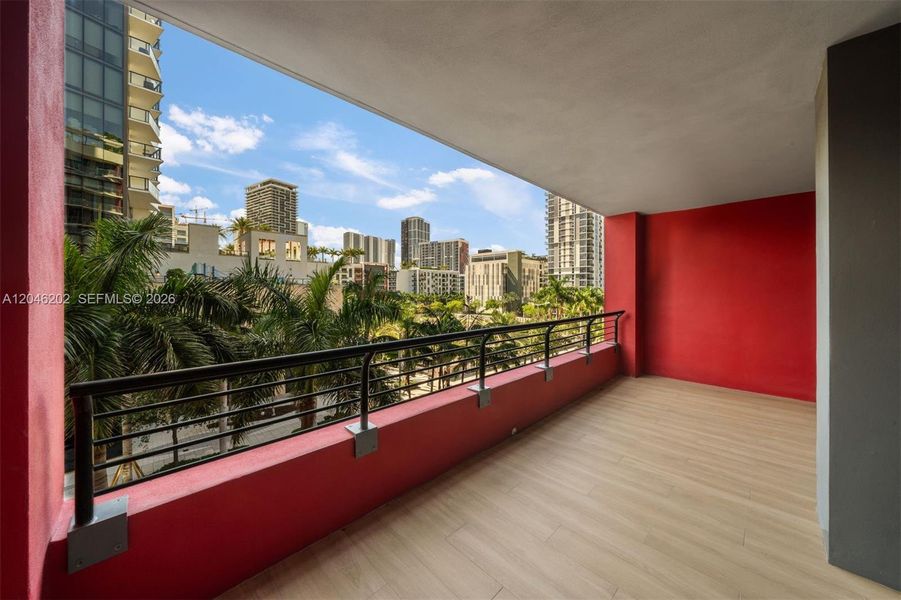 Condo located in Miami, FL showcasing its design and architecture (Image 23).