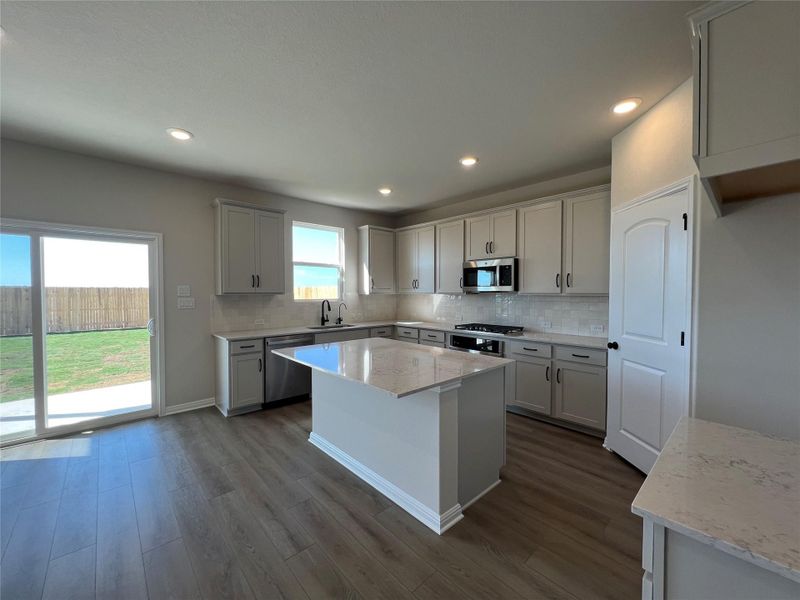 Furnished interior view inside a new home in Rolling Glen, Hutto (Image 11). Furnished interior view inside a new home in Rolling Glen, Hutto (Image 11).