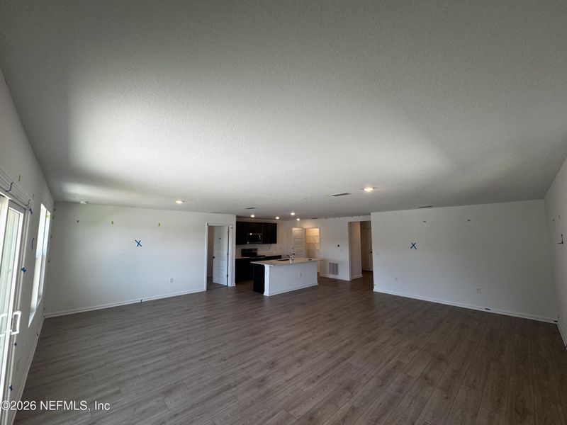 Spacious, unfurnished interior of a new home in The Arbors, Jacksonville (Image 21). Spacious, unfurnished interior of a new home in The Arbors, Jacksonville (Image 21).