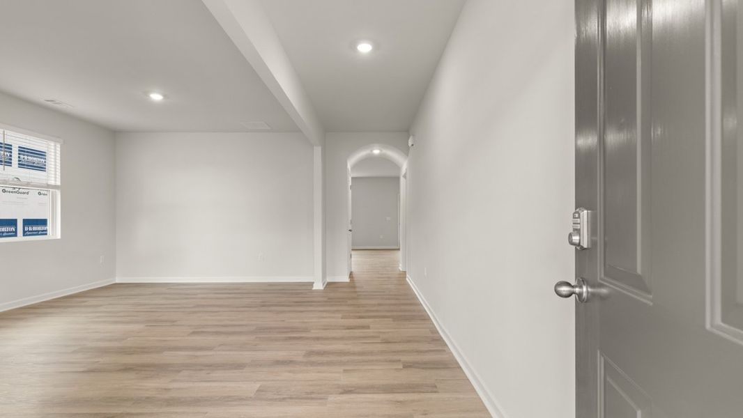 Representative unfurnished interior of a home built from the Mansfield by D.R. Horton in Liberty Crossing, Braselton (Image 20).