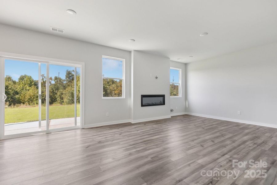 Spacious, unfurnished interior of a new home in Blue Sky Meadows, Monroe (Image 6). Spacious, unfurnished interior of a new home in Blue Sky Meadows, Monroe (Image 6).