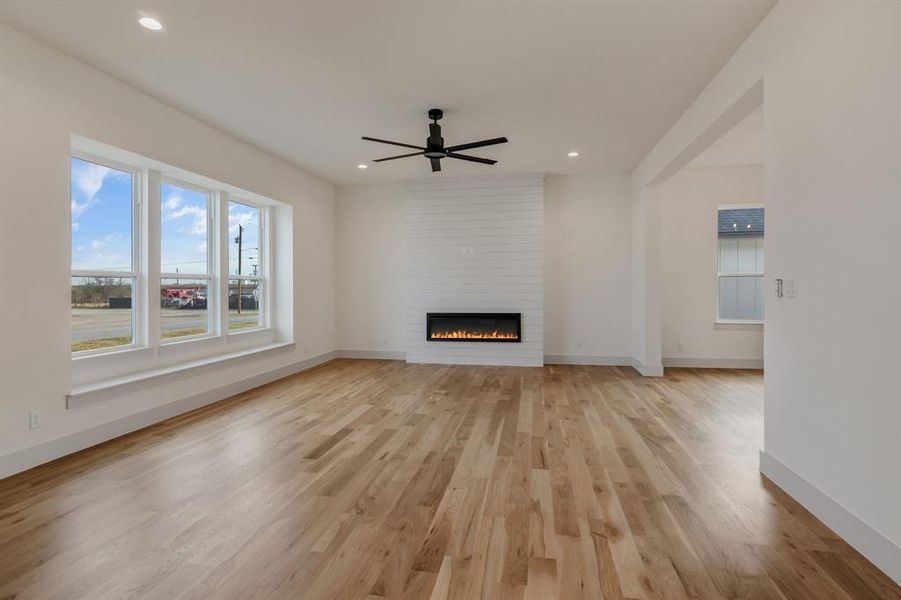 Spacious, unfurnished interior of a new home in , Justin (Image 27). Spacious, unfurnished interior of a new home in , Justin (Image 27).