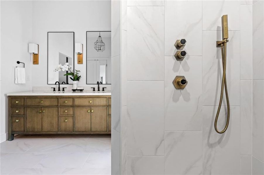 Image 71 of a home in .