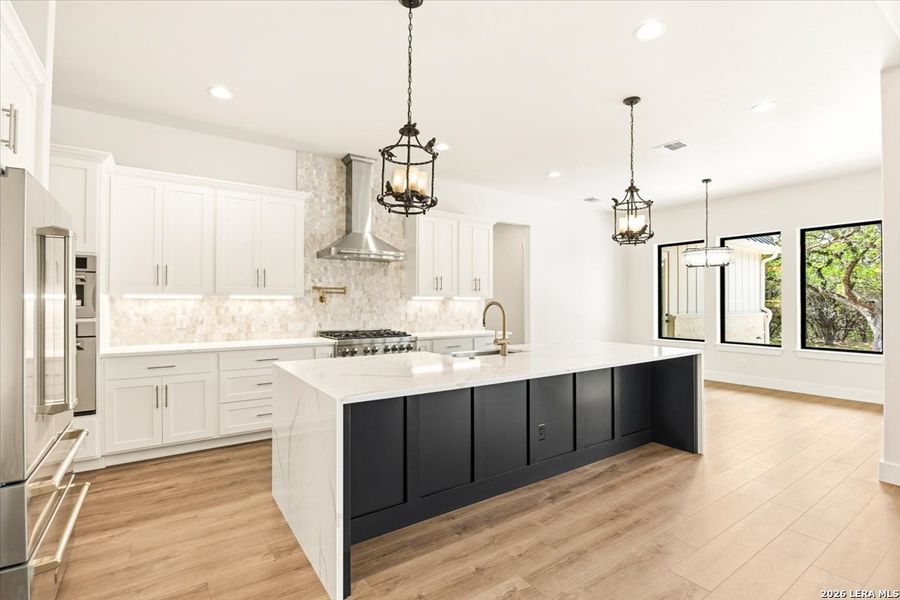 Furnished interior view inside a new home in , Canyon Lake (Image 8).