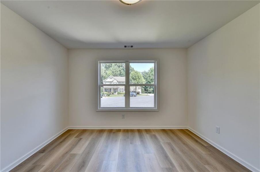 Spacious, unfurnished interior of a new home in , Gainesville (Image 53).