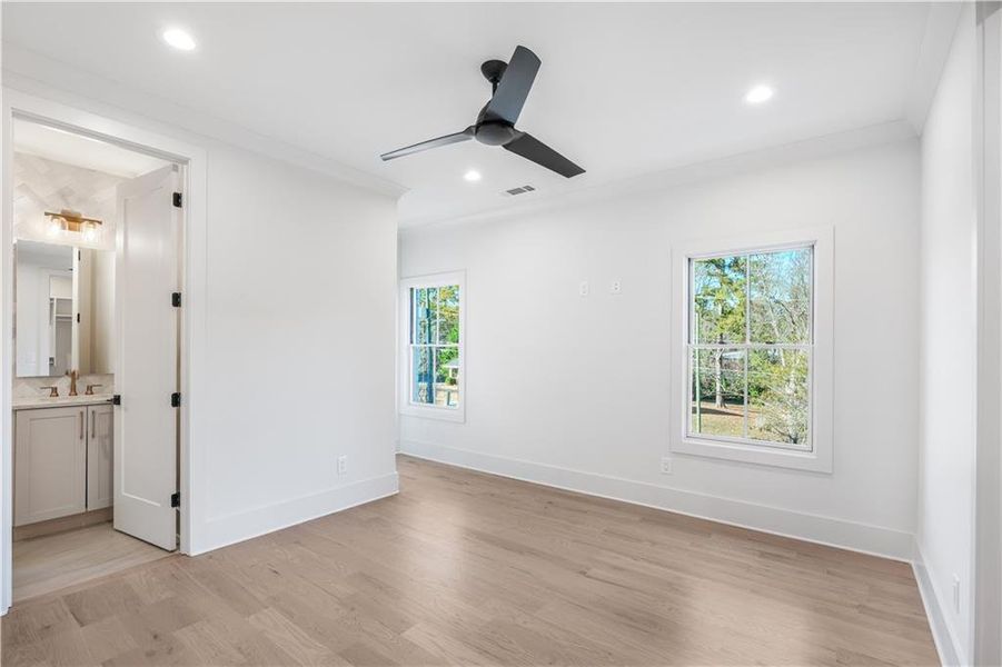 Spacious, unfurnished interior of a new home in , Alpharetta (Image 32). Spacious, unfurnished interior of a new home in , Alpharetta (Image 32).