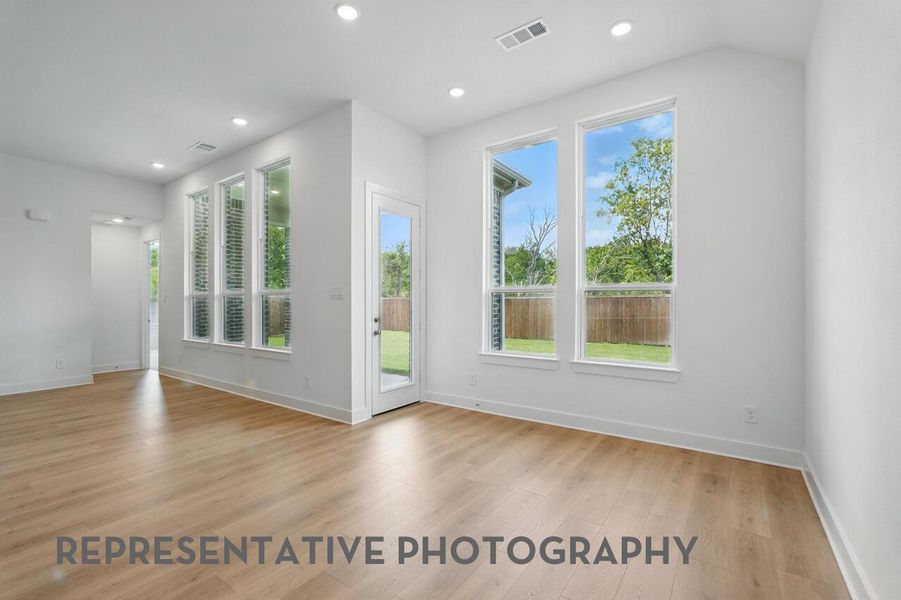 Spacious, unfurnished interior of a new home in 6 Creeks at Waterridge, Kyle (Image 23).