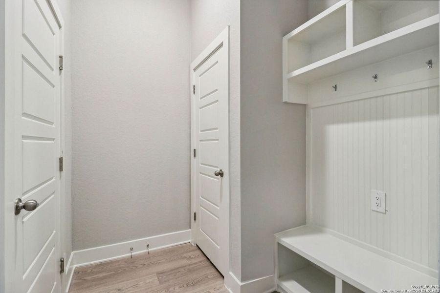 Spacious, unfurnished interior of a new home in Sagebrooke - Classic Series, San Antonio (Image 17).