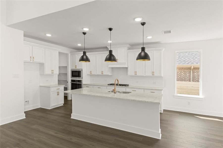 10. 4108 Slate - Kitchen (2) 10. 4108 Slate - Kitchen (2)