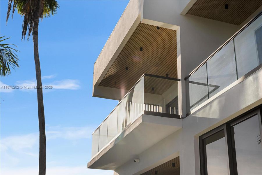 Image 49 of a home in .