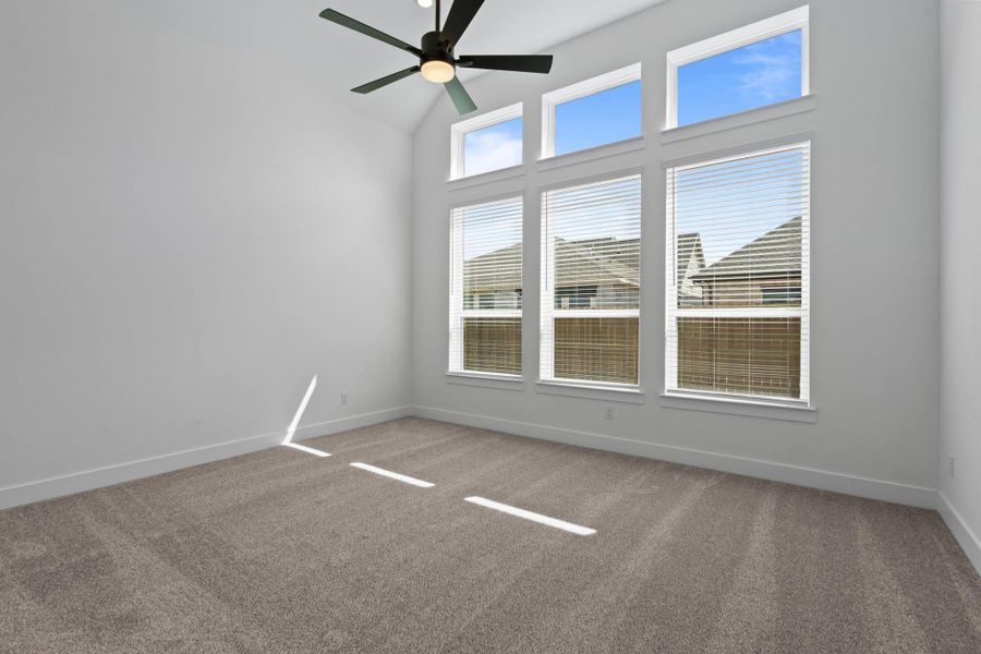 Spacious, unfurnished interior of a new home in Fulshear Lakes, Fulshear (Image 41). Spacious, unfurnished interior of a new home in Fulshear Lakes, Fulshear (Image 41).