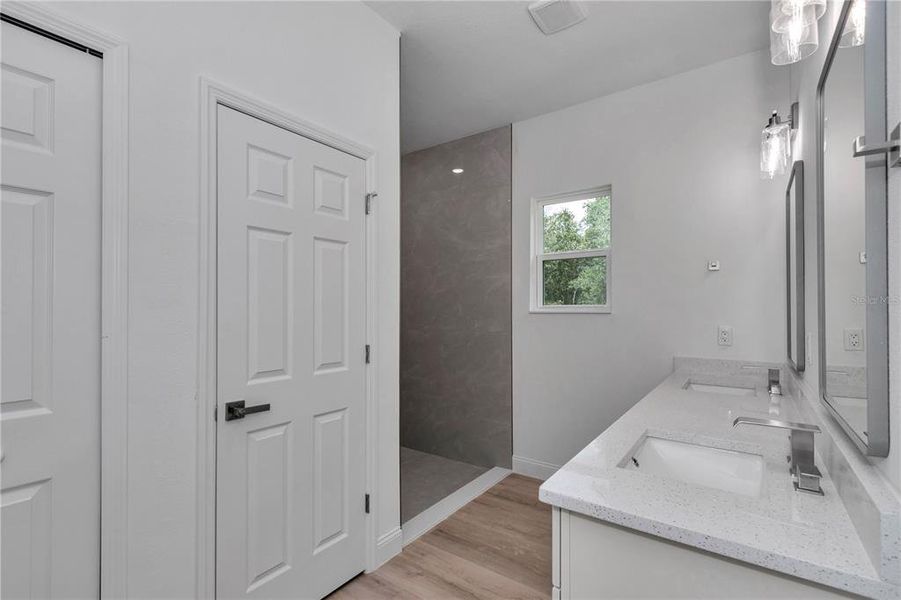 Furnished interior view inside a new home in , Ocala (Image 11).