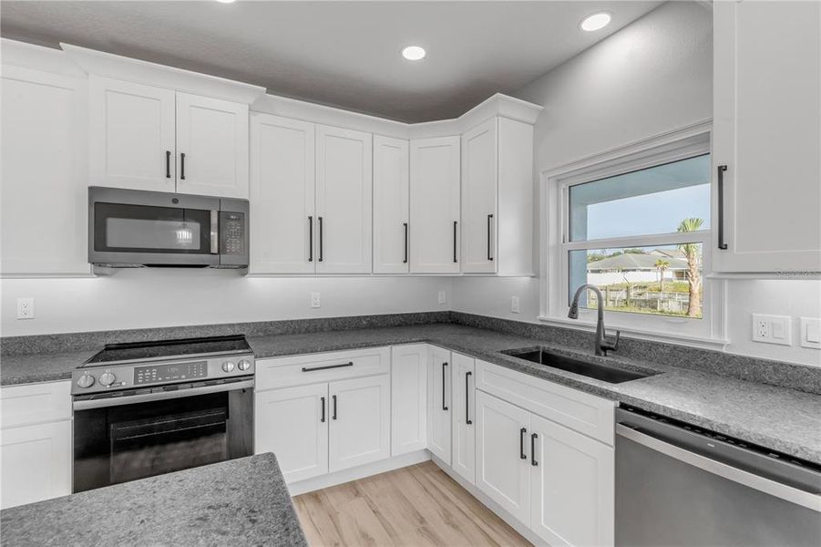 Furnished interior view inside a new home in , Oak Hill (Image 13).