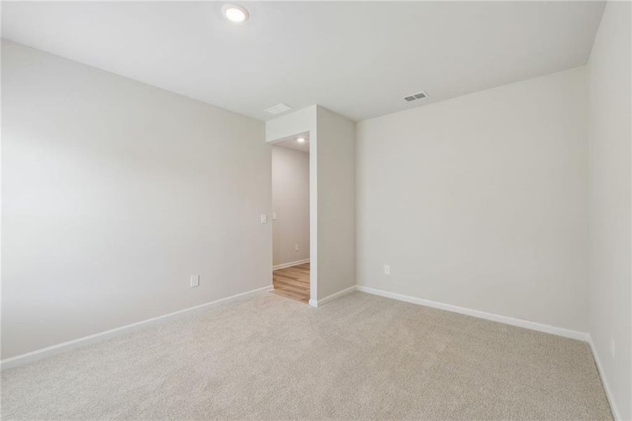 Spacious, unfurnished interior of a new home in Preserve at Mountain Creek, Pendergrass (Image 32). Spacious, unfurnished interior of a new home in Preserve at Mountain Creek, Pendergrass (Image 32).