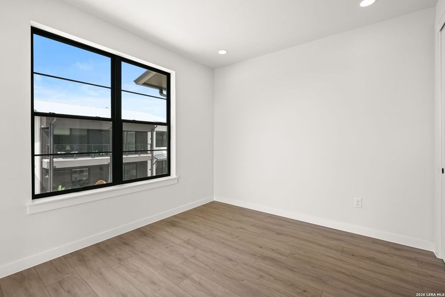 Spacious, unfurnished interior of a new home in , New Braunfels (Image 14).