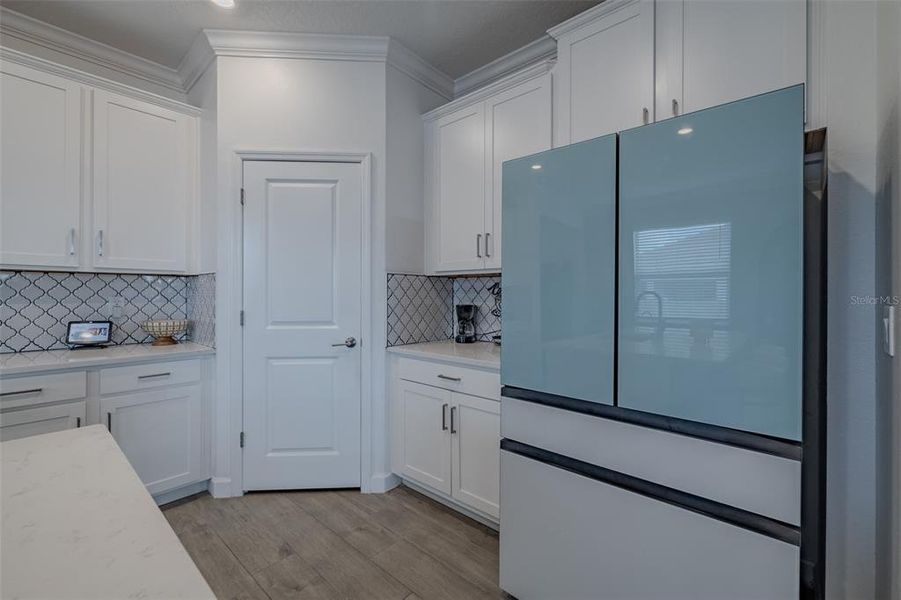 Furnished interior view inside a new home in , Wimauma (Image 9).