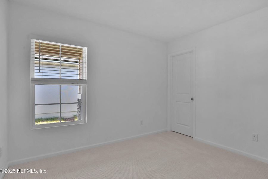 Spacious, unfurnished interior of a new home in Wilford Oaks, Orange Park (Image 34).
