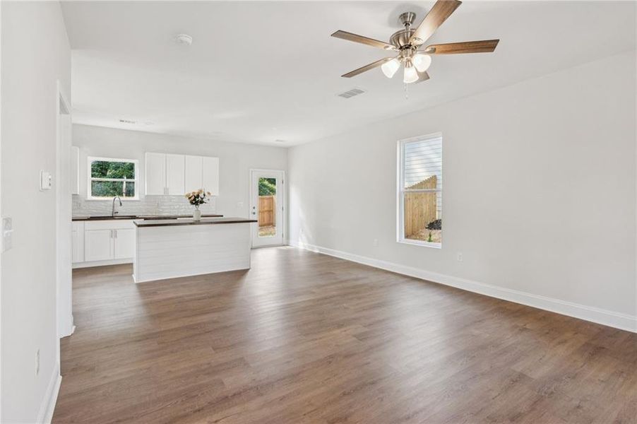 Spacious, unfurnished interior of a new home in , Canton (Image 15).