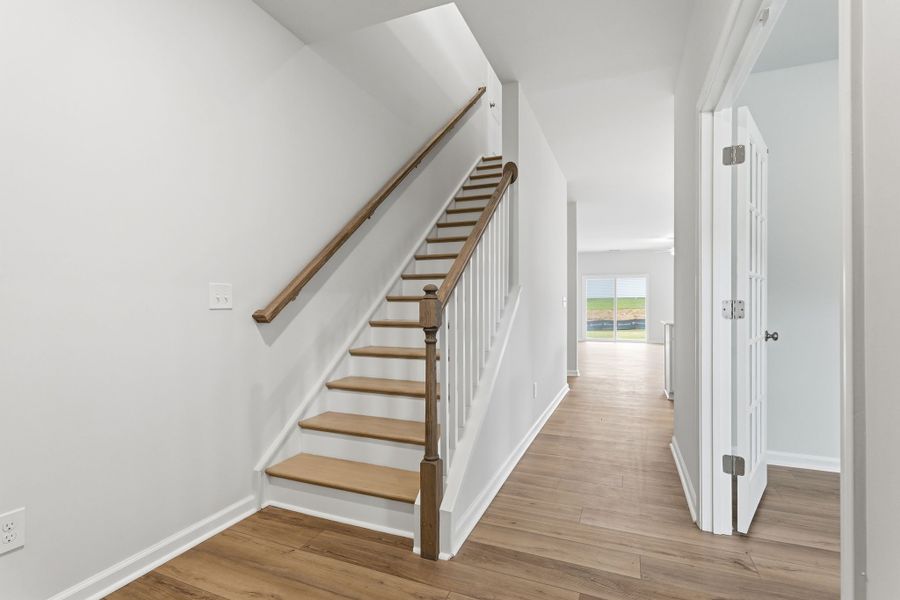 Spacious, unfurnished interior of a new home in Piper Creek, Newton (Image 22).