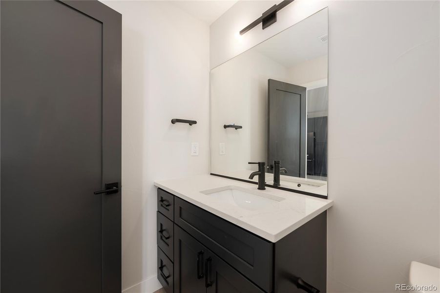 DIFFERENT UNIT // SAME FLOOR PLAN